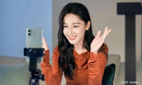 内娱吃瓜路人奈雪视频,奈雪视频揭秘内娱吃瓜路人幕后故事